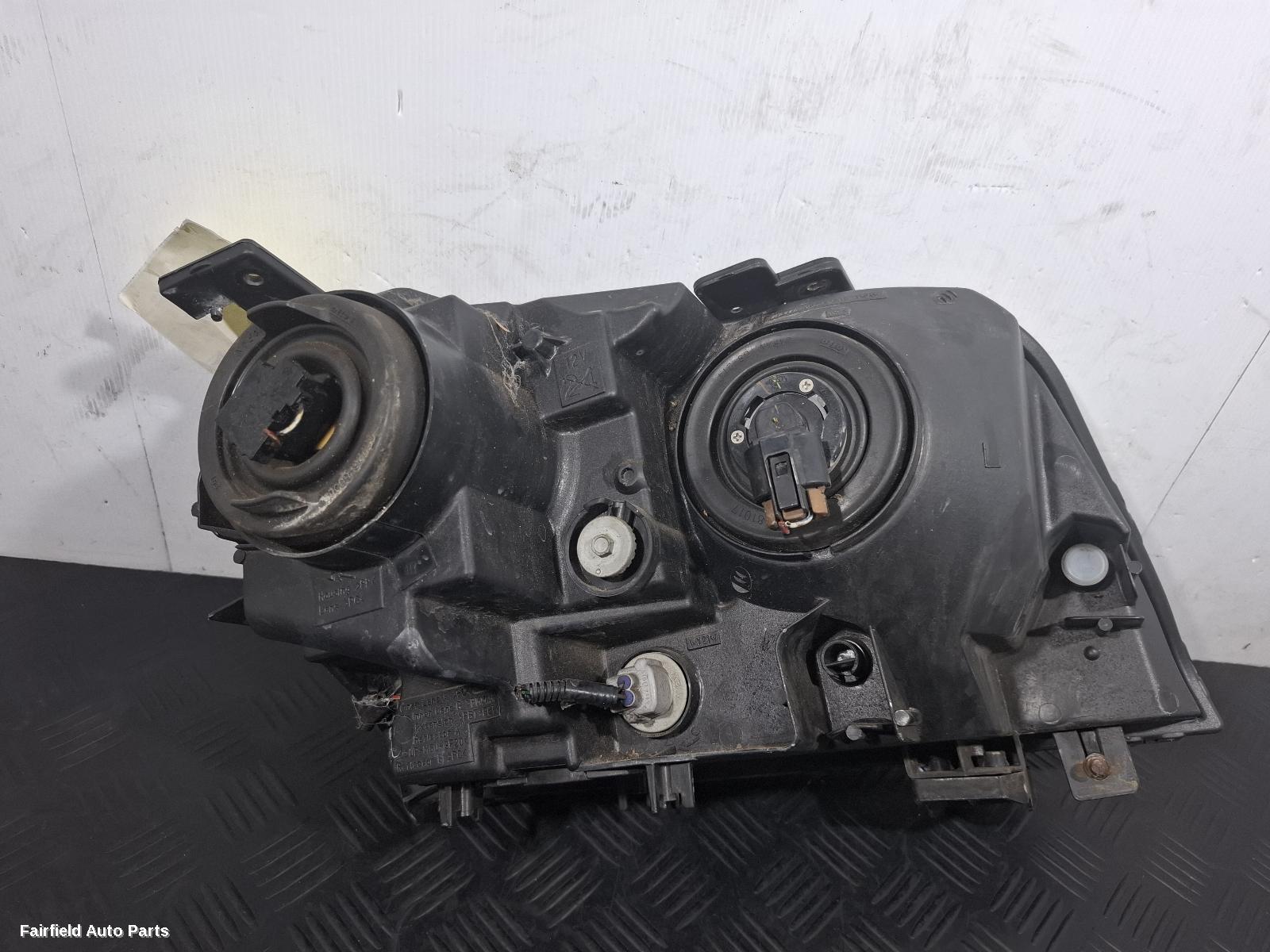 2005-2018 Suzuki Vitara Left Headlamp