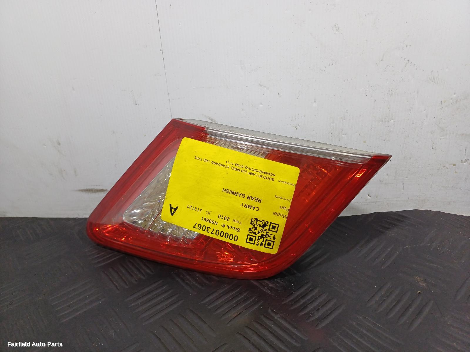 2009-2011 Toyota Camry Rear Garnish