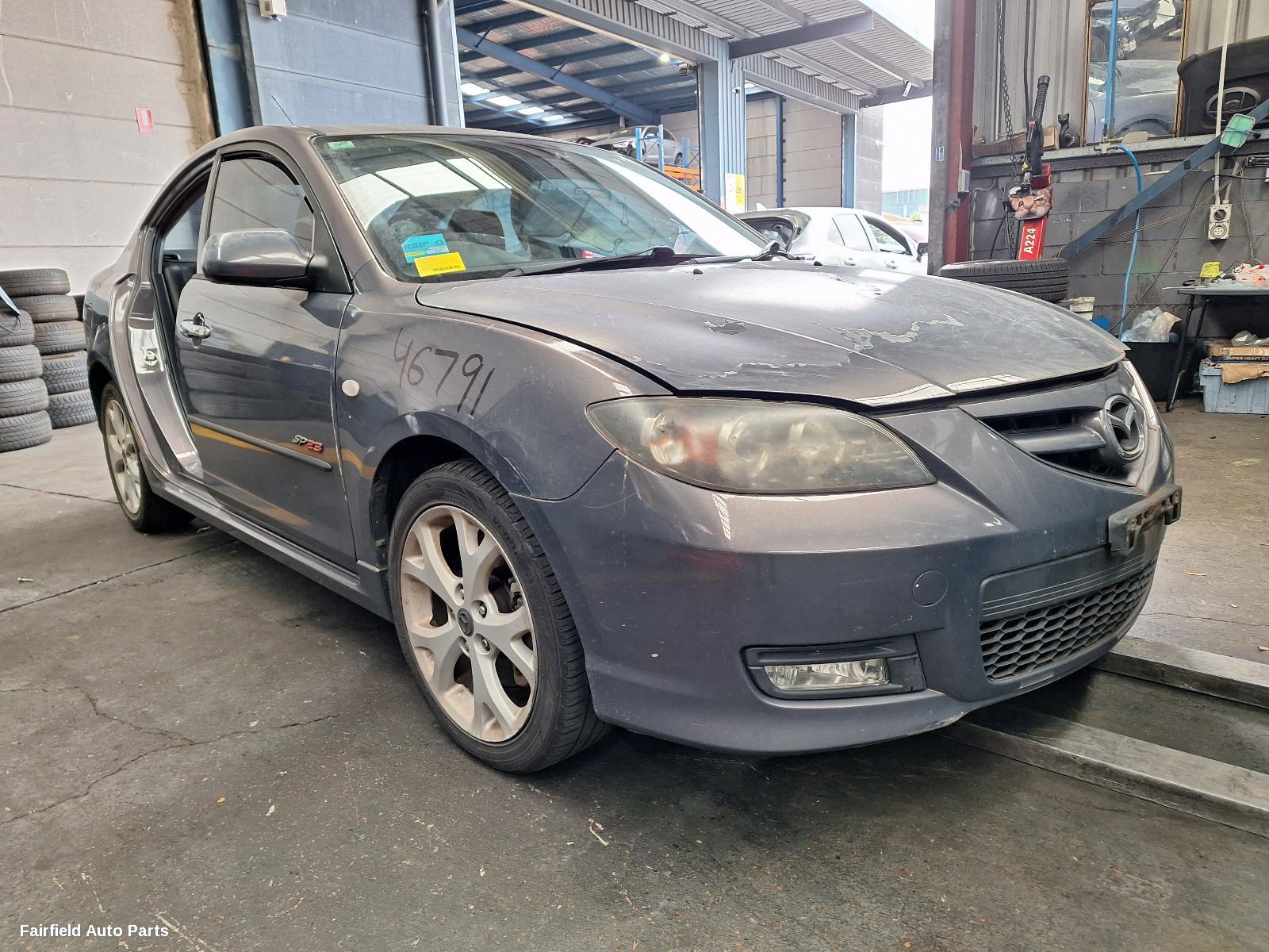 2006-2009 Mazda 3 Rear Garnish
