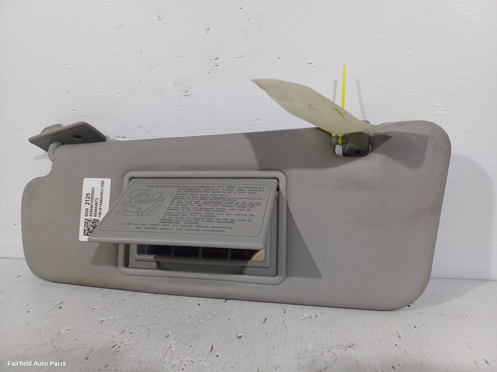 2013-2017 Holden Commodore Sunvisor