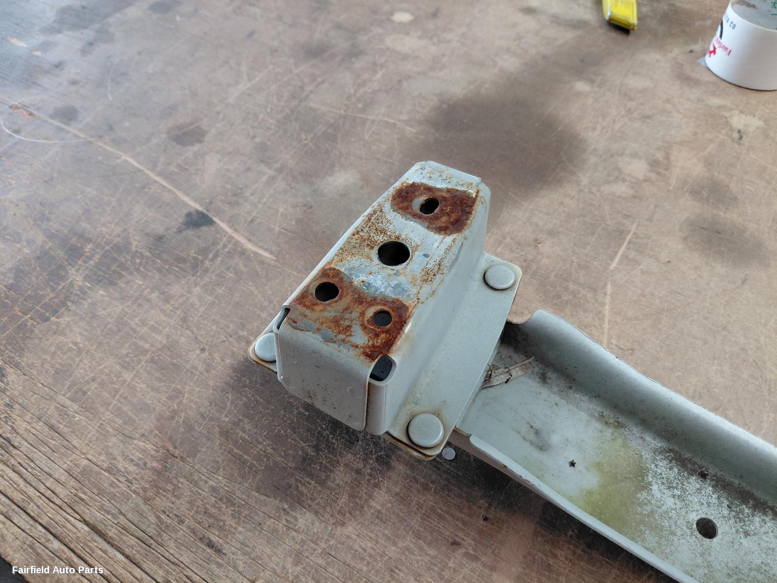 2015-2021 Haval H2 R Bar Bracket Reinfo