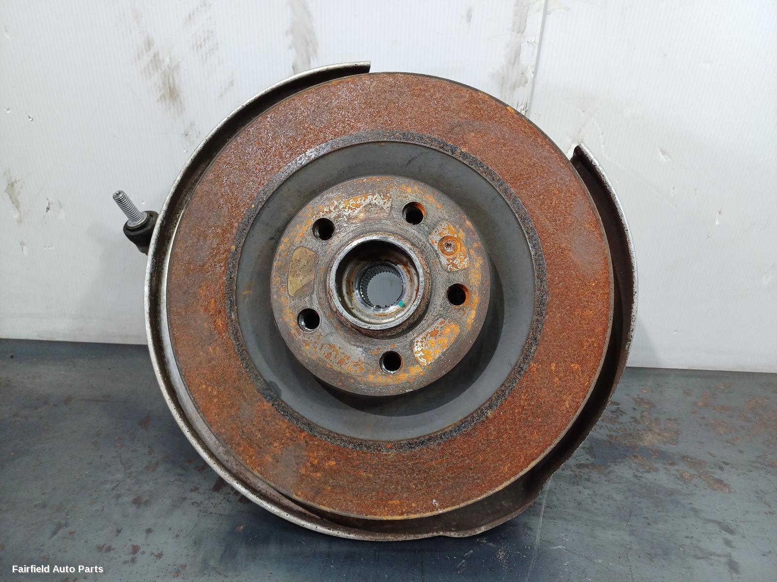 2017-2025 Volvo Xc60 Left Rear Hub Assembly