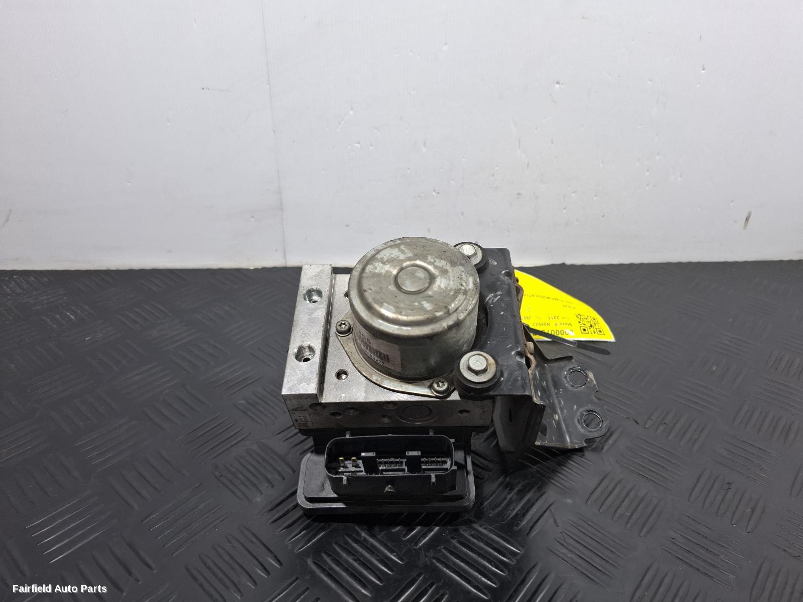 2010-2013 Nissan Xtrail Abs Pump Modulator