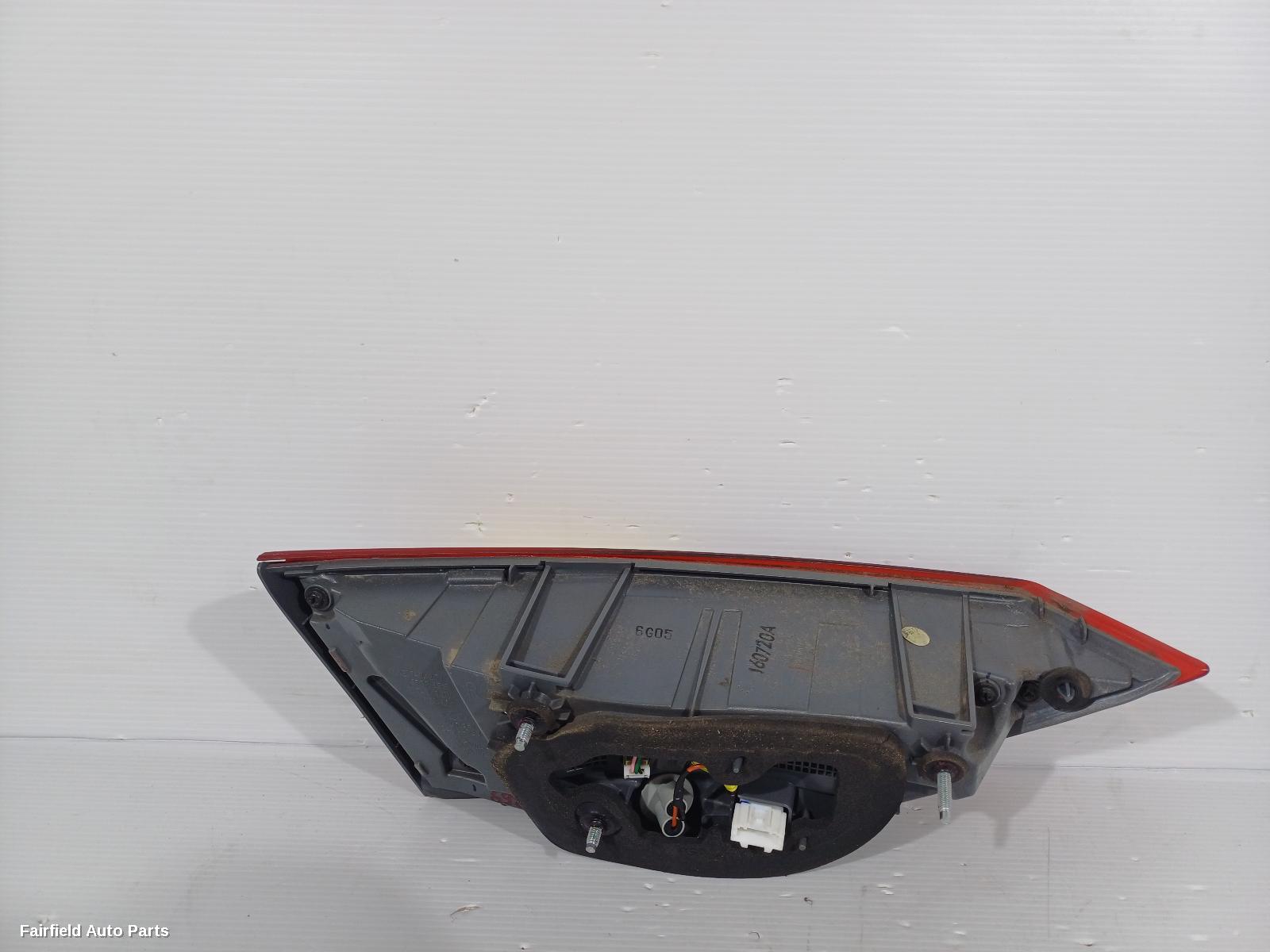 2015-2018 Hyundai Elantra Rear Garnish