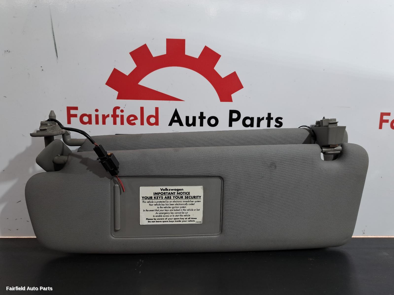 2003-2010 Volkswagen Touareg Sunvisor