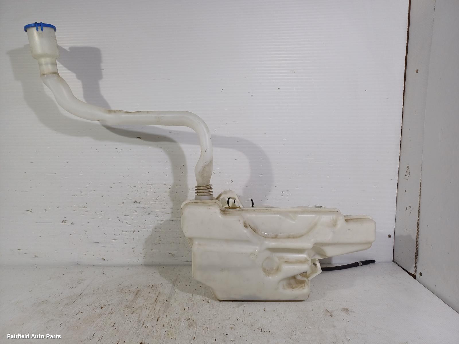 2015-2019 Land Rover Discovery Sport Washer Bottle