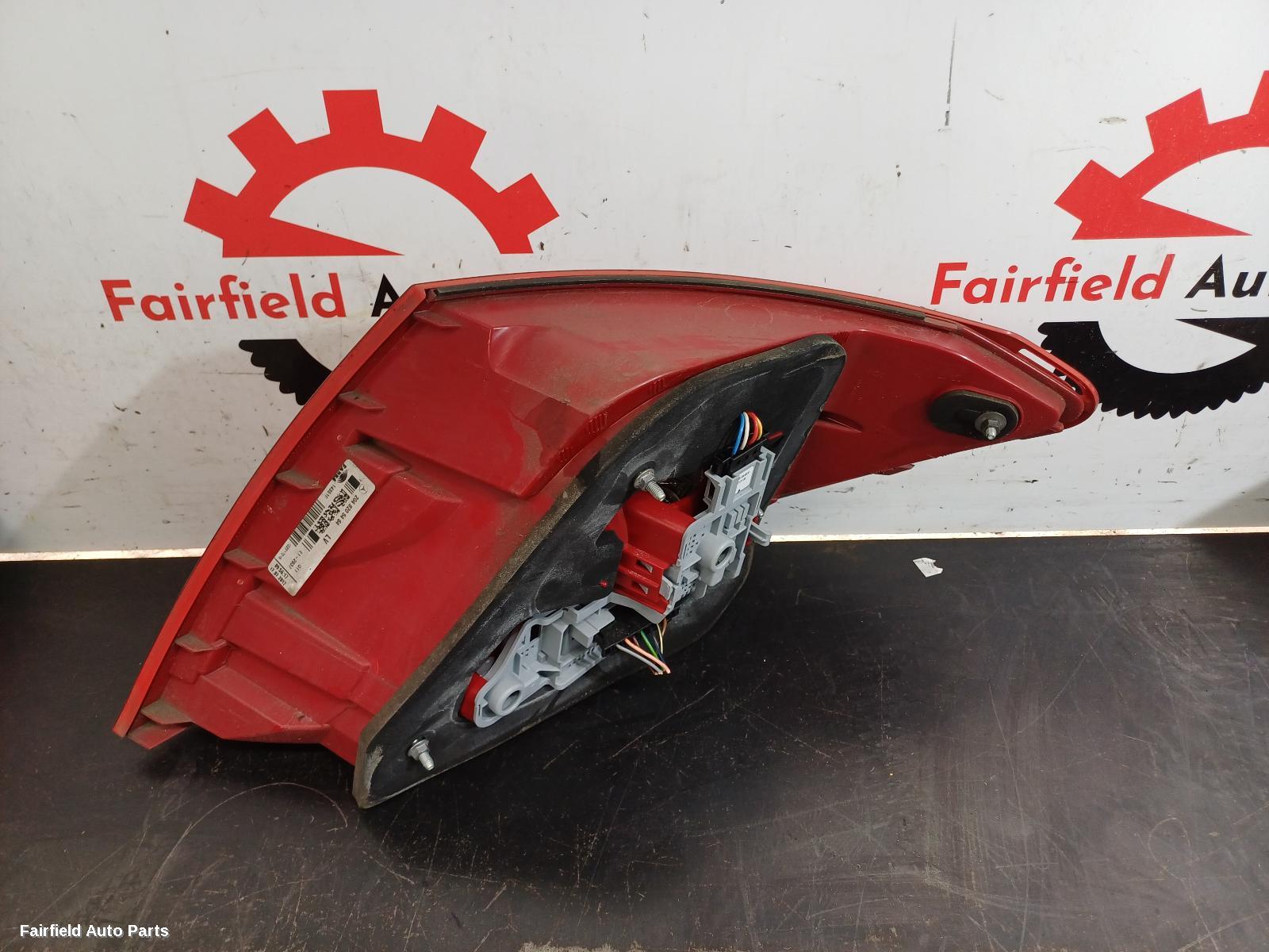 2011-2014 Mercedes C Class Left Taillight
