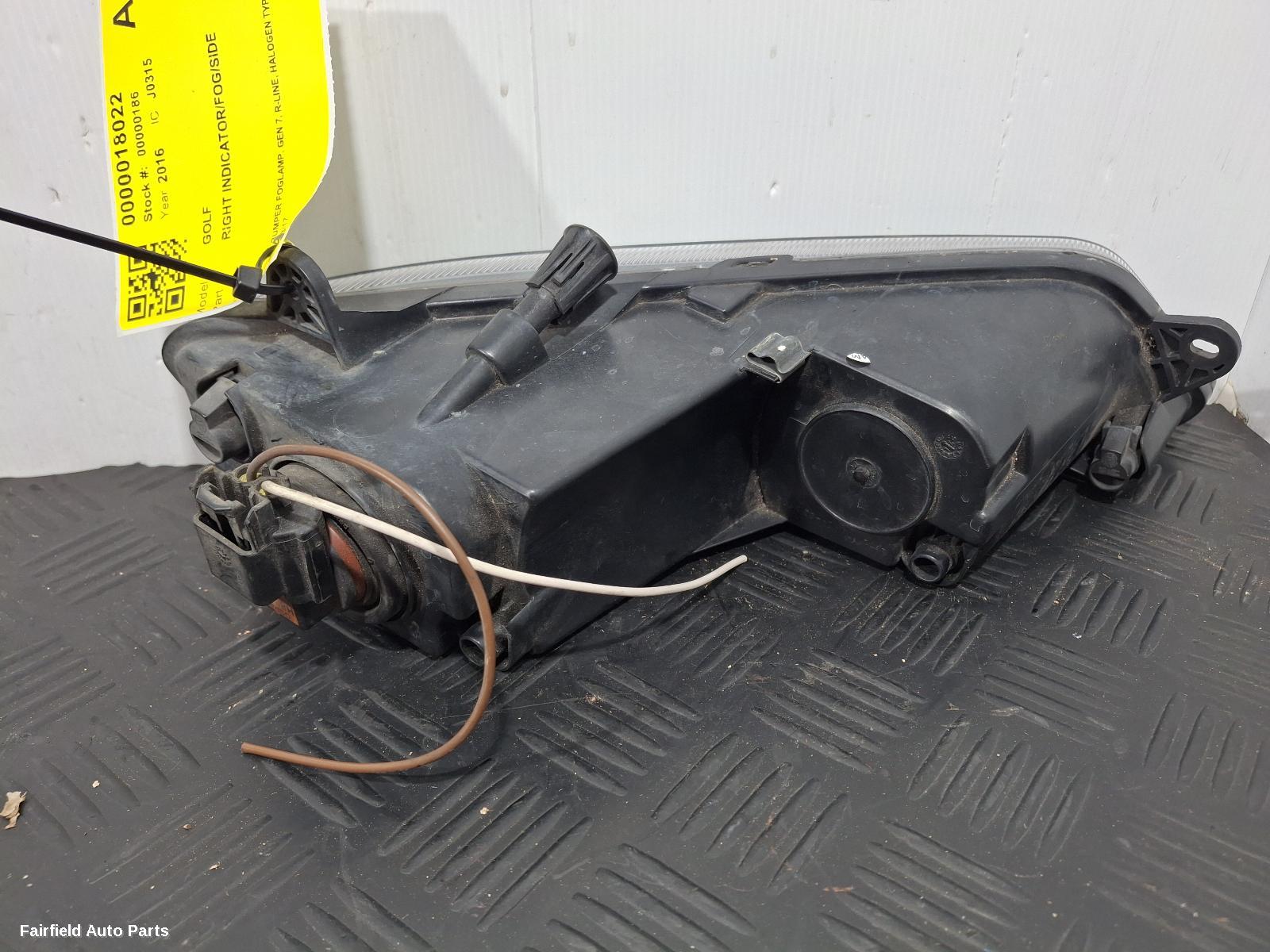 2012-2017 Volkswagen Golf Right Indicator Fog Side