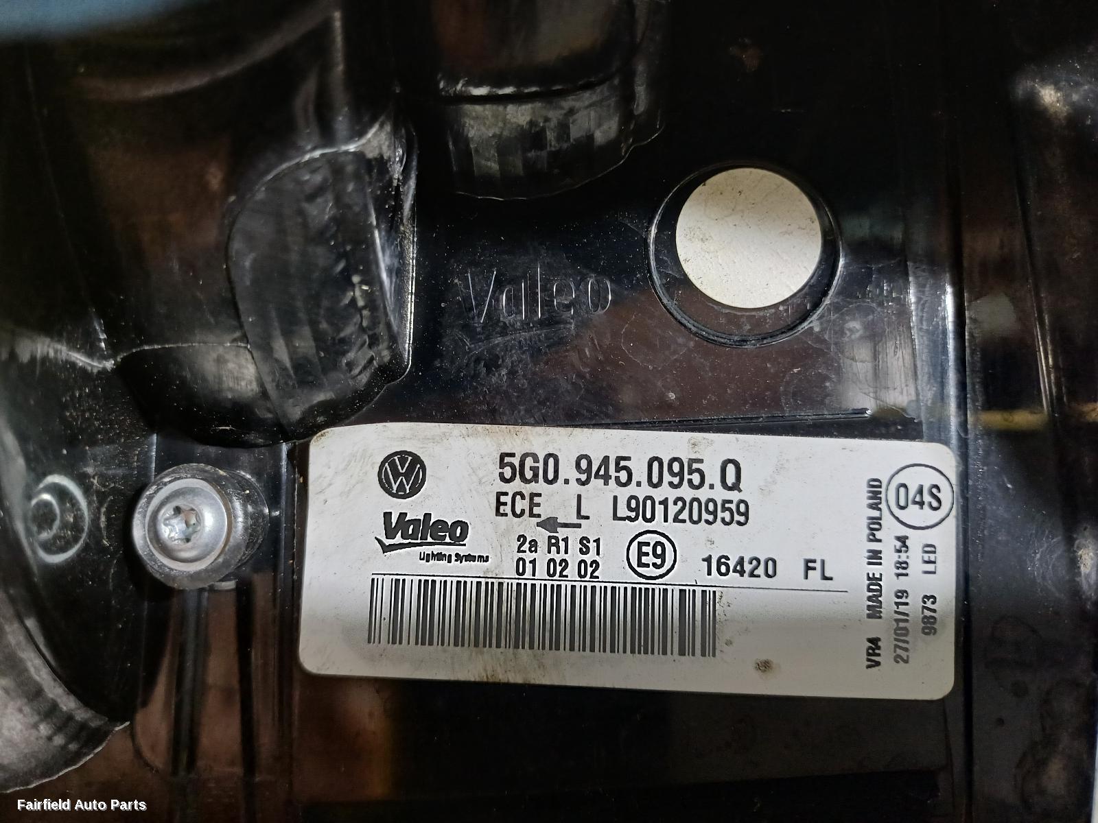 2017-2020 Volkswagen Golf Left Taillight