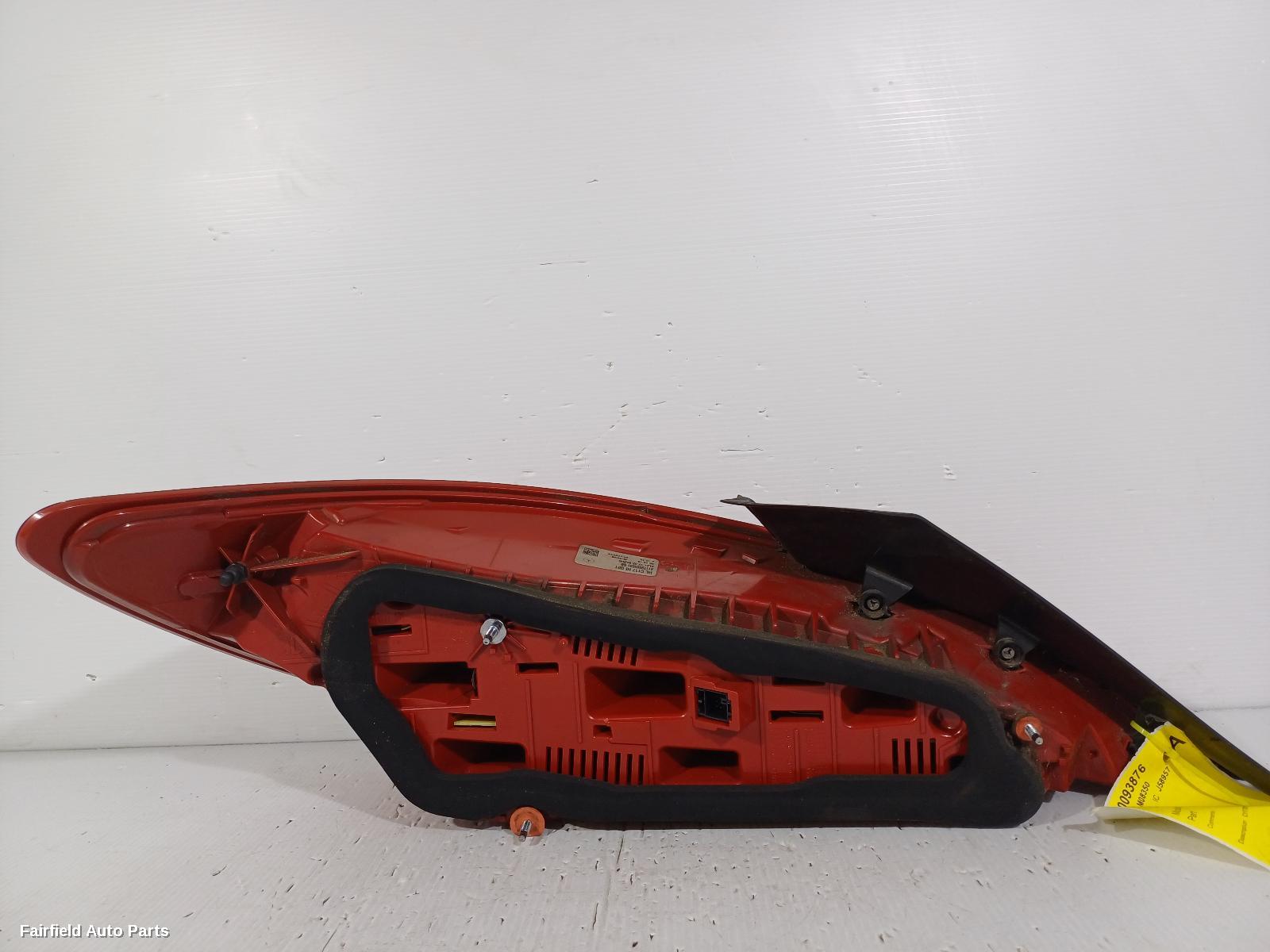 2013-2016 Mercedes Cla Class Right Taillight