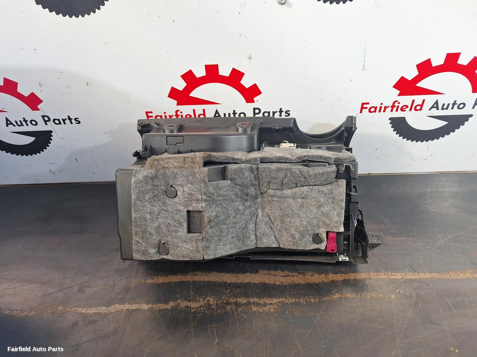2014-2023 Mercedes C Class Glove Box