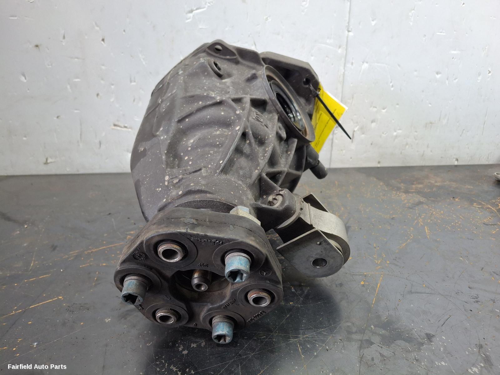 2013-2016 Mercedes E Class Differential Centre
