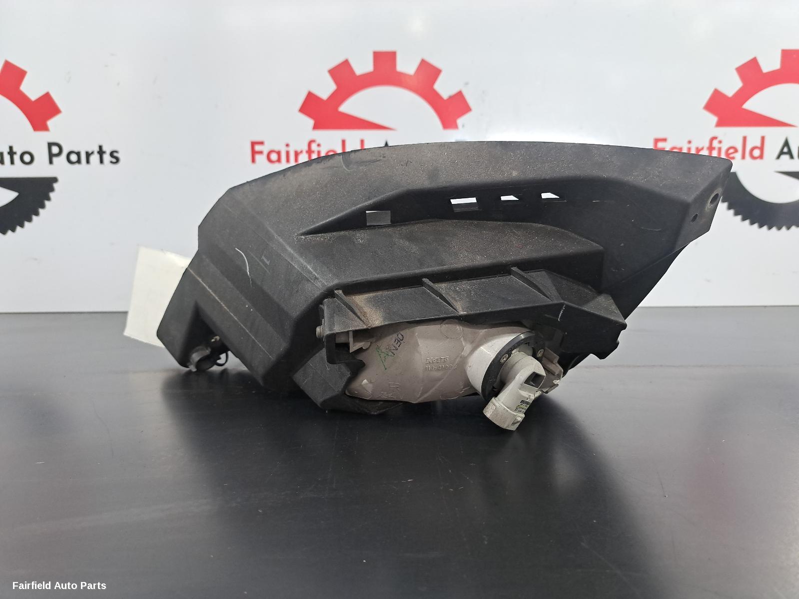 2009-2012 Mazda Cx9 Right Indicator Fog Side