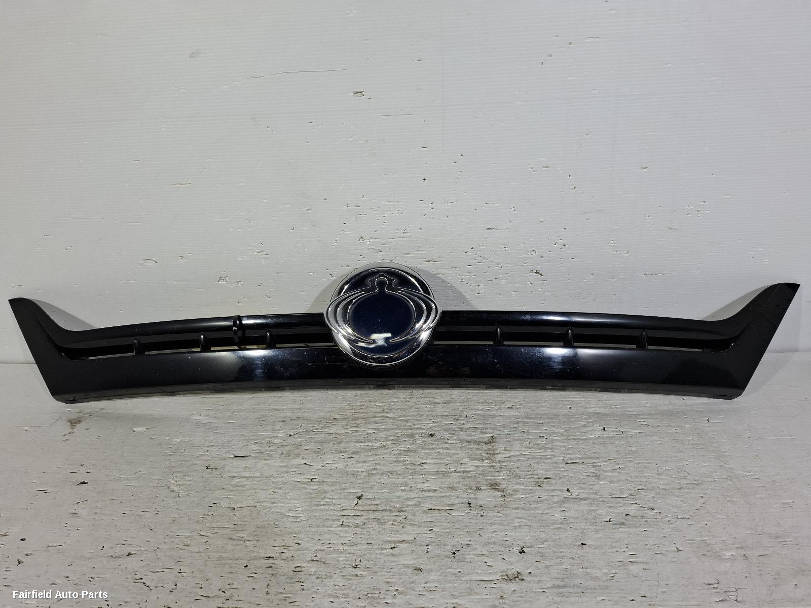 2015-2020 Ssangyong Tivoli Grille