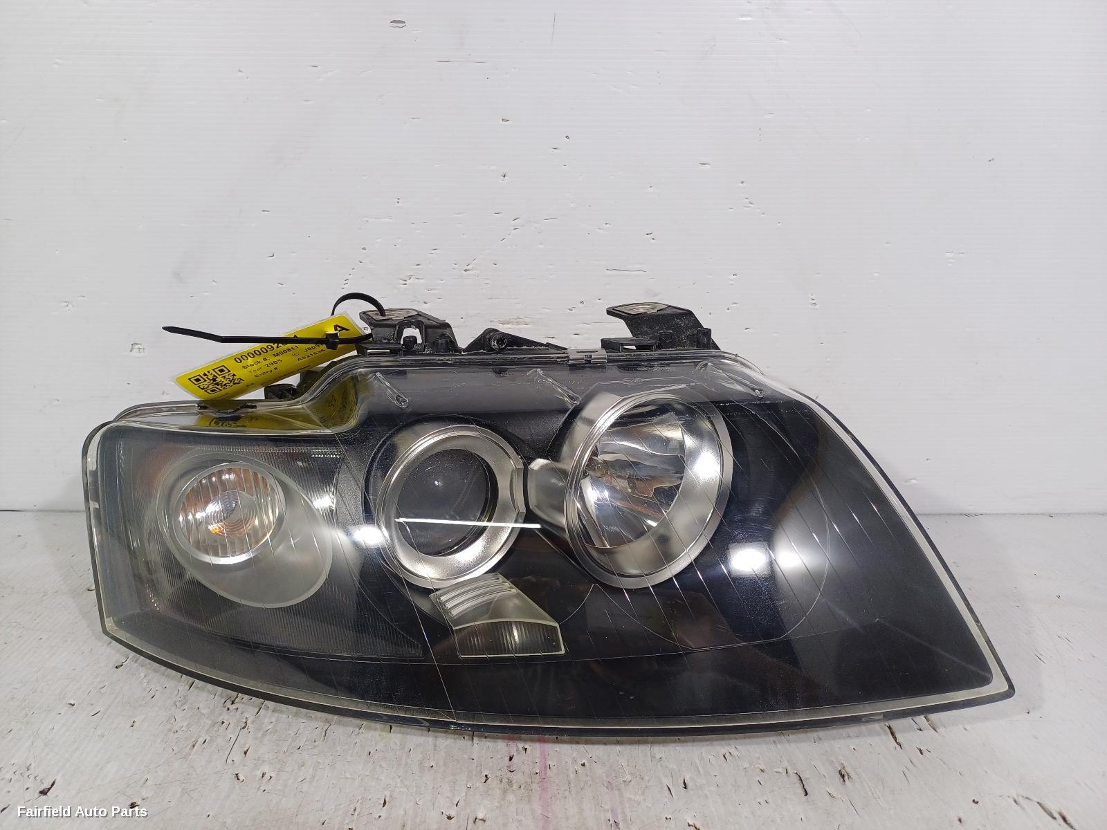 2002-2006 Audi A4 Right Headlamp