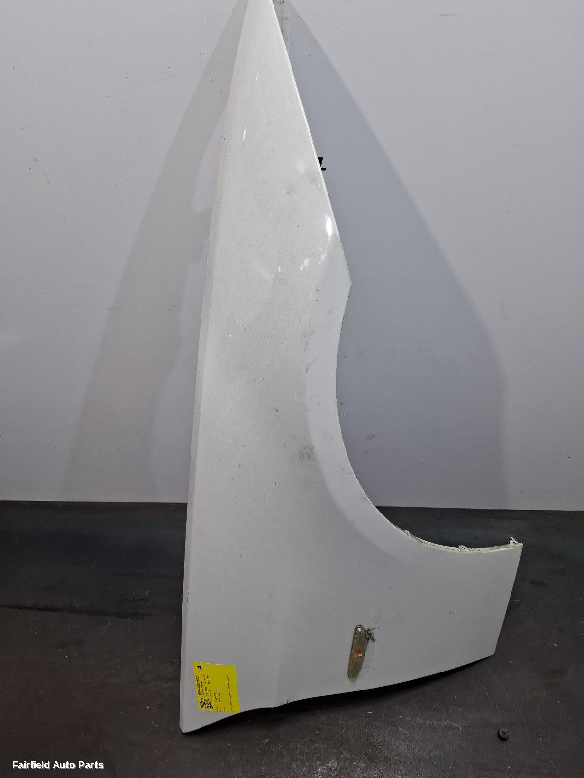 2005-2012 Bmw 3 Series Right Guard