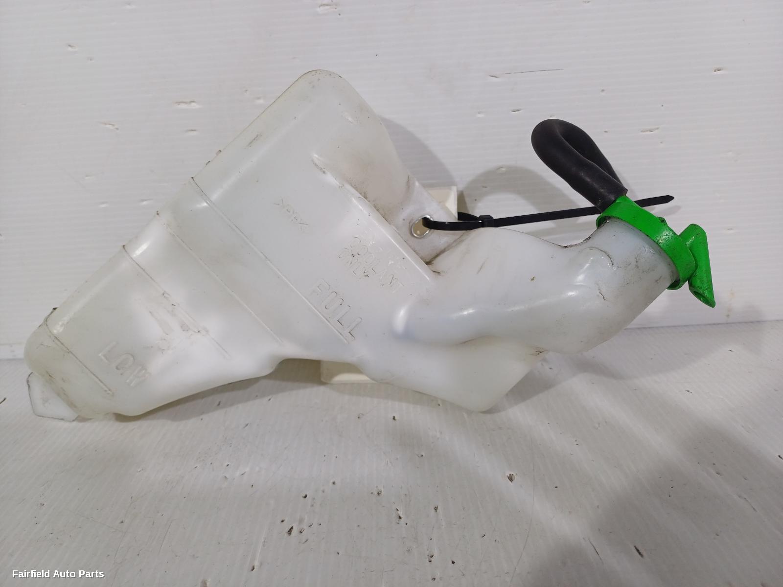 2016-2026 Suzuki Ignis Overflow Bottle