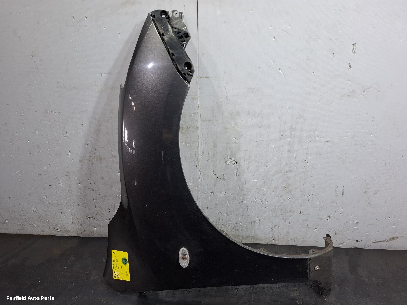 2009-2013 Mazda 3 Right Guard