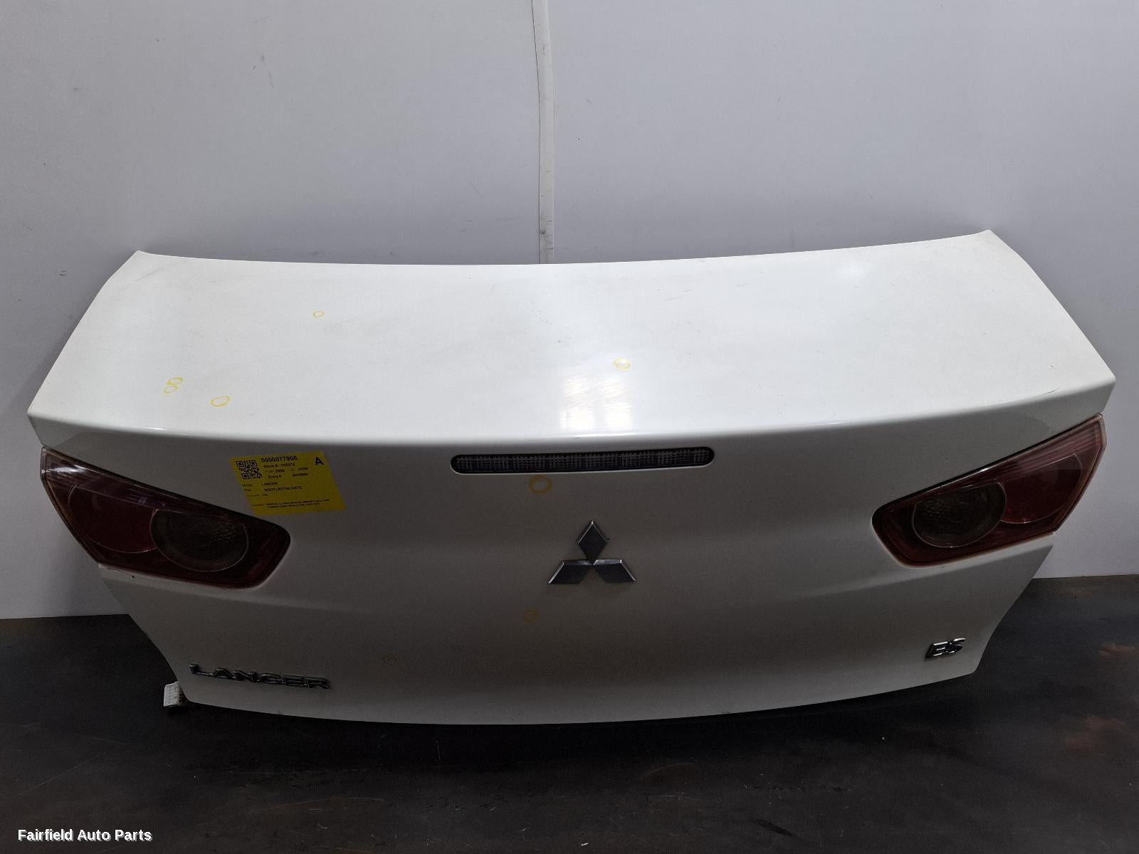 2007-2015 Mitsubishi Lancer Bootlid Tailgate