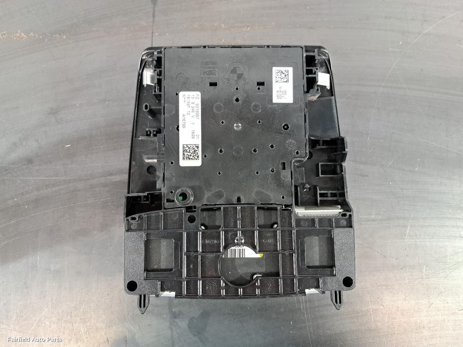 2013-2018 Bmw X5 Courtesy Light