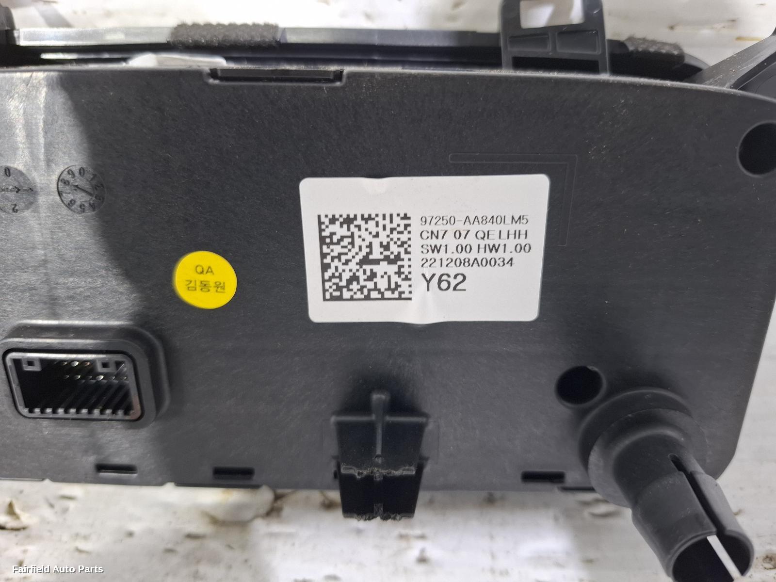 2020-2026 Hyundai I30 Heater Ac Controls