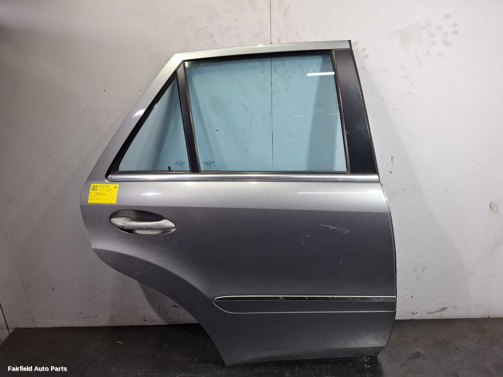 2008-2011 Mercedes M Class Right Rear Door Sliding