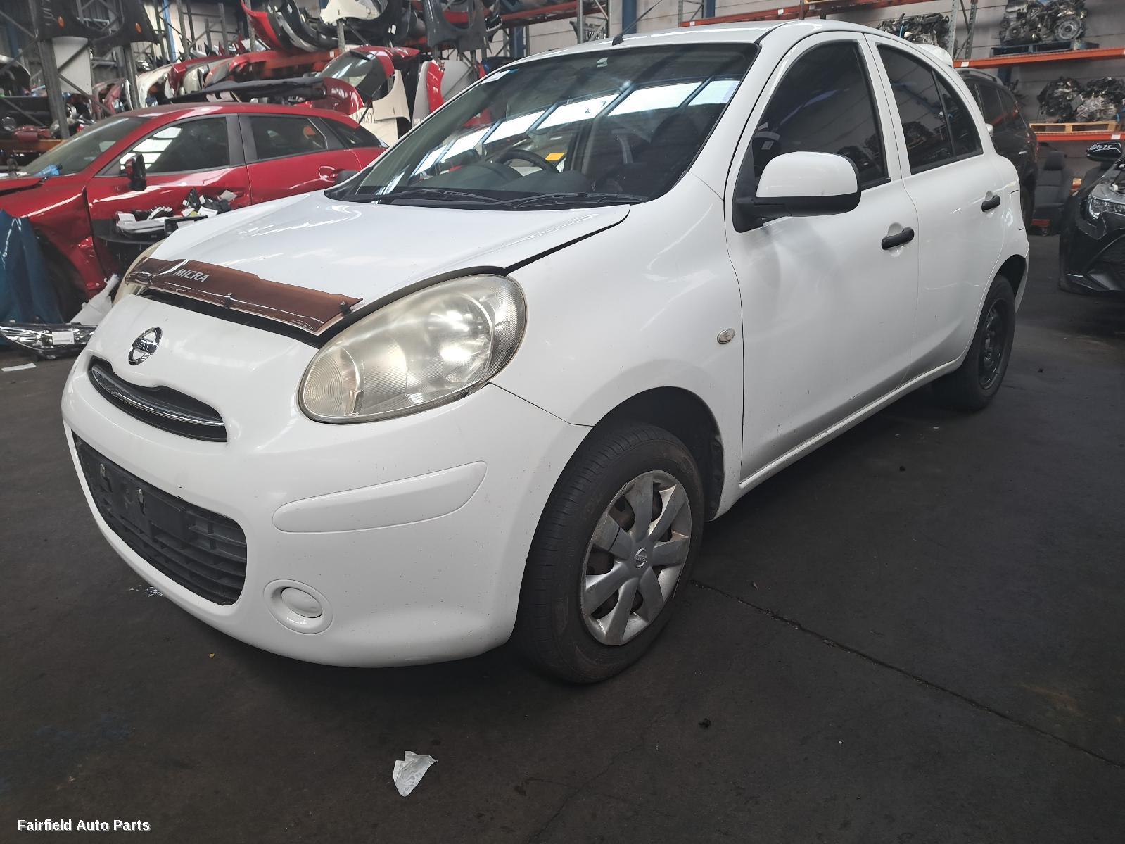 2010-2012 Nissan Micra Right Headlamp