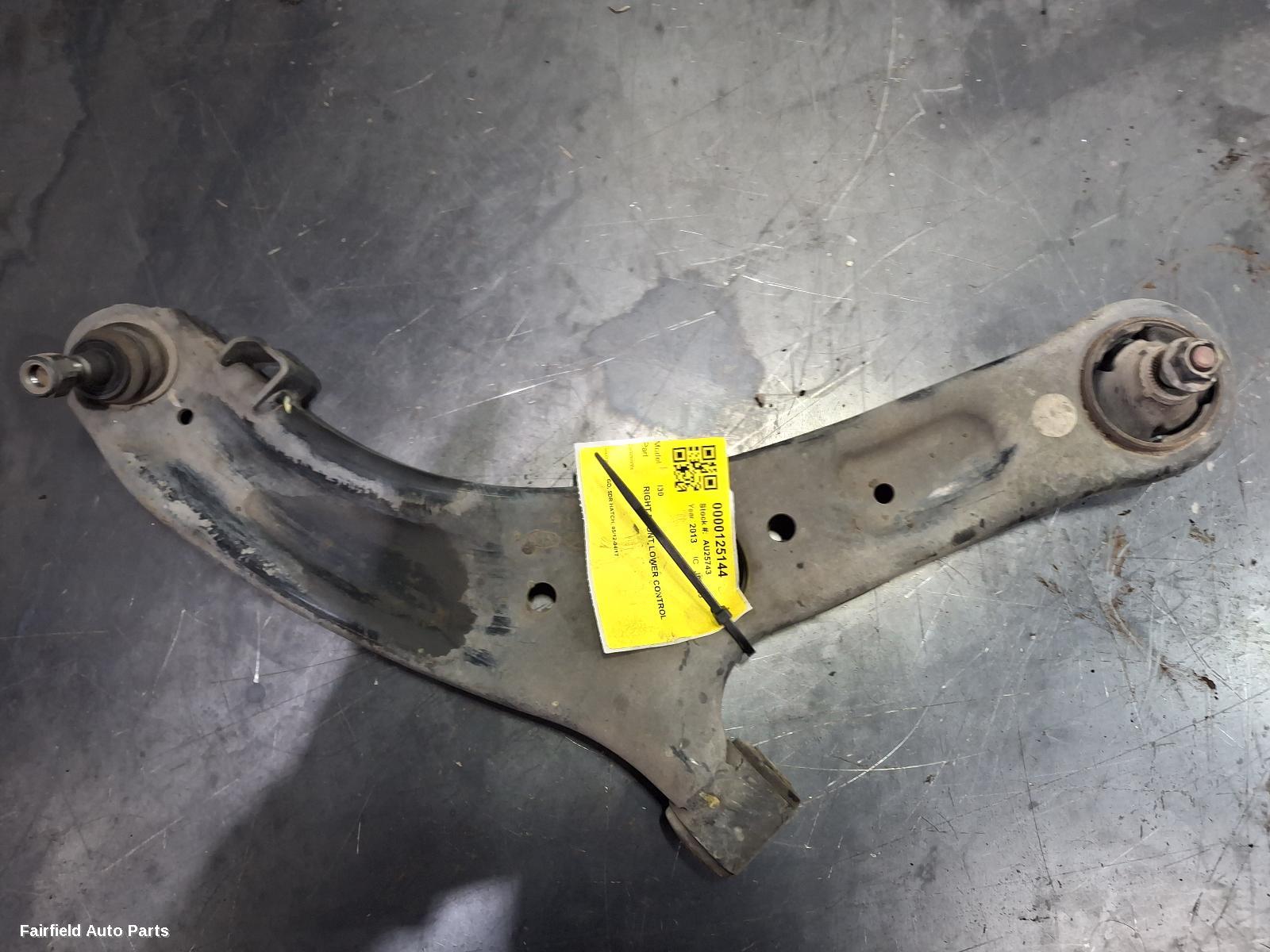 2012-2017 Hyundai I30 Right Front Lower Control Arm