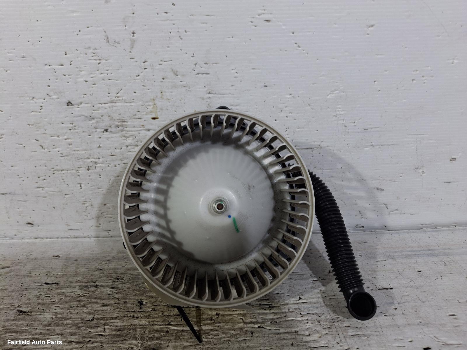2015-2025 Nissan Navara Heater Fan Motor