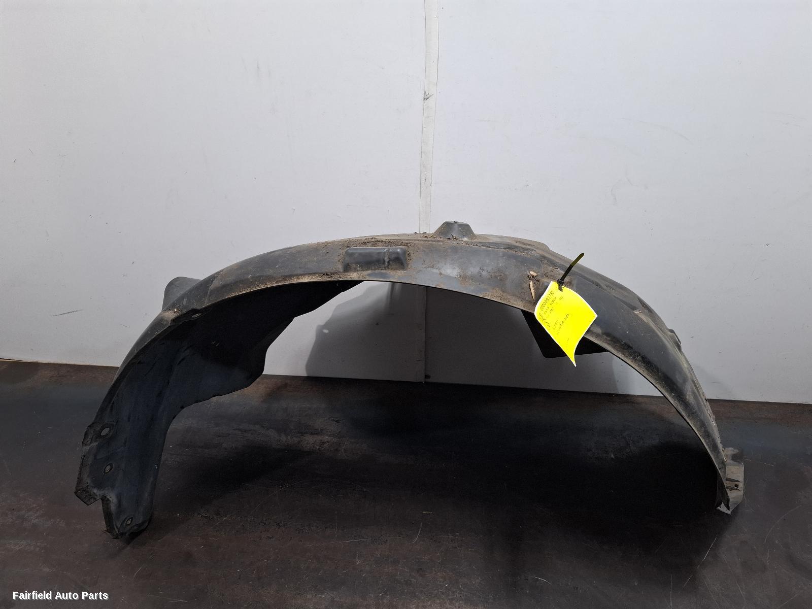 2005-2009 Land Rover Discovery Right Guard Liner