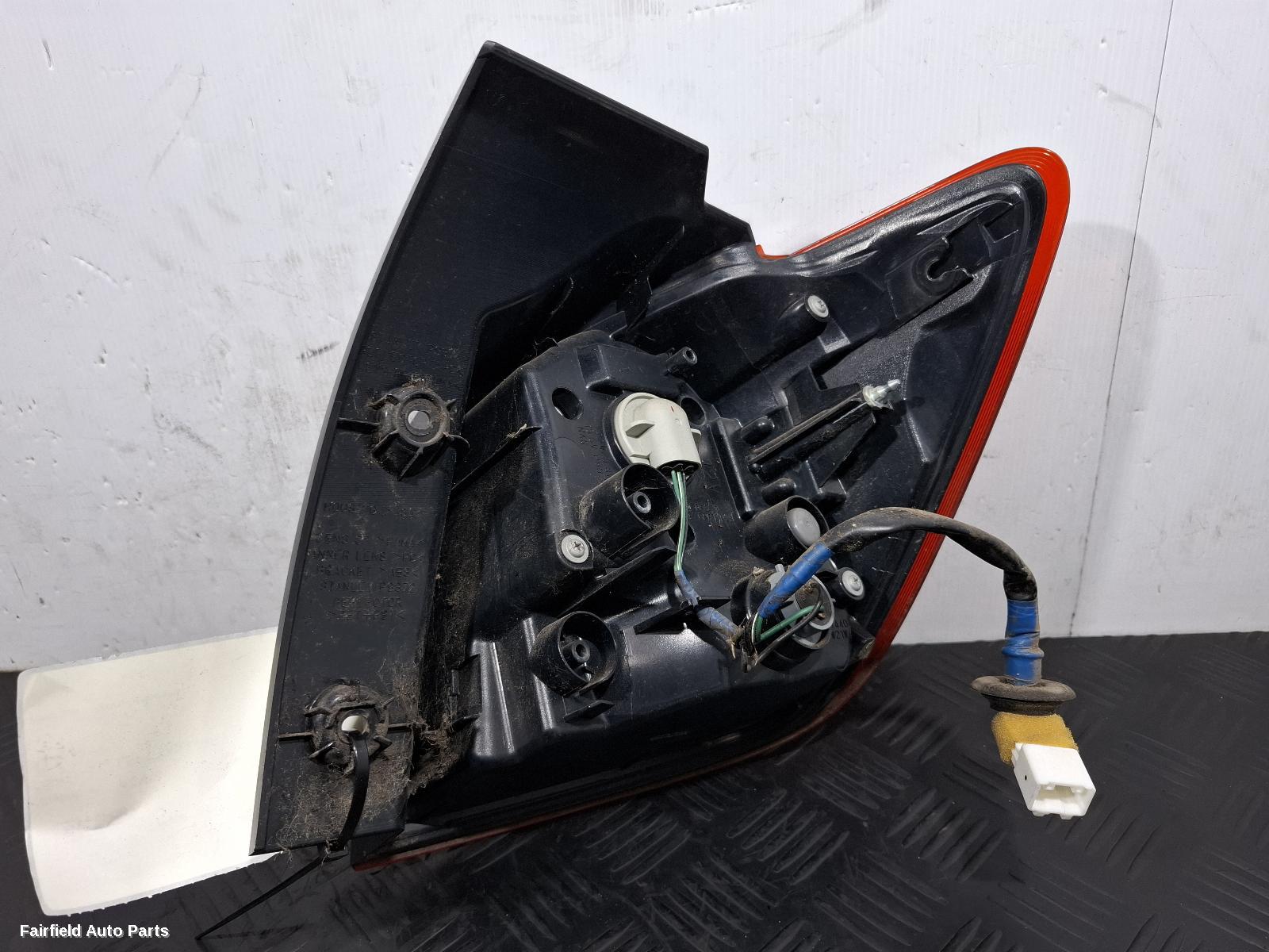2010-2019 Mitsubishi Asx Left Taillight