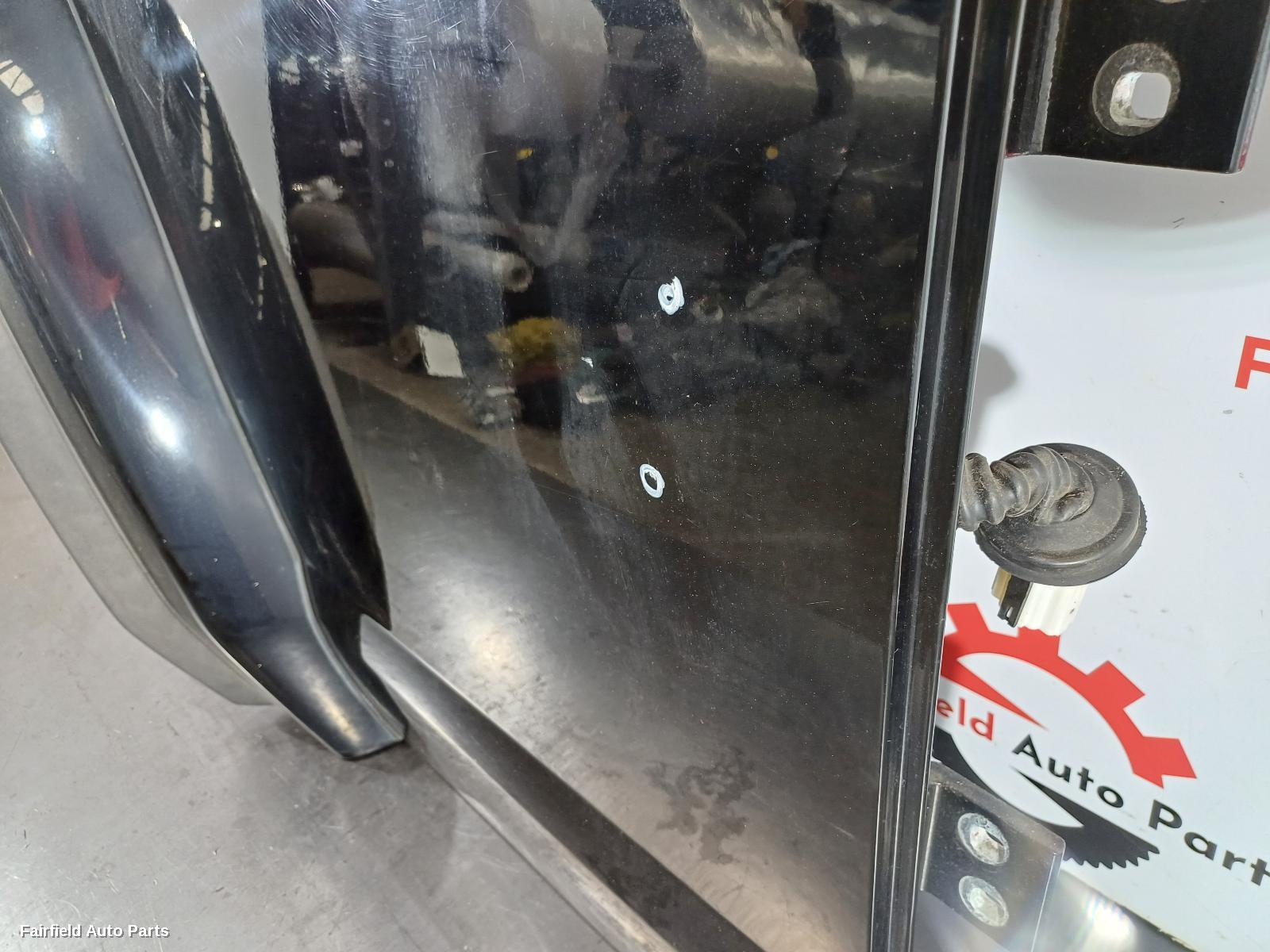 2007-2009 Hummer H3 Right Rear Door Sliding