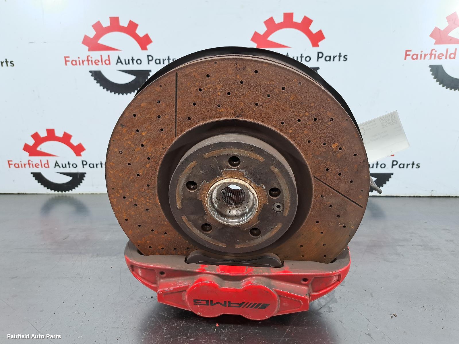 2014-2020 Mercedes Gla Class Right Front Hub Assembly