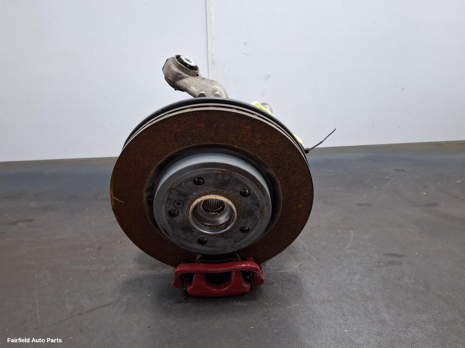 2013-2019 Mercedes Cla Class Left Rear Hub Assembly