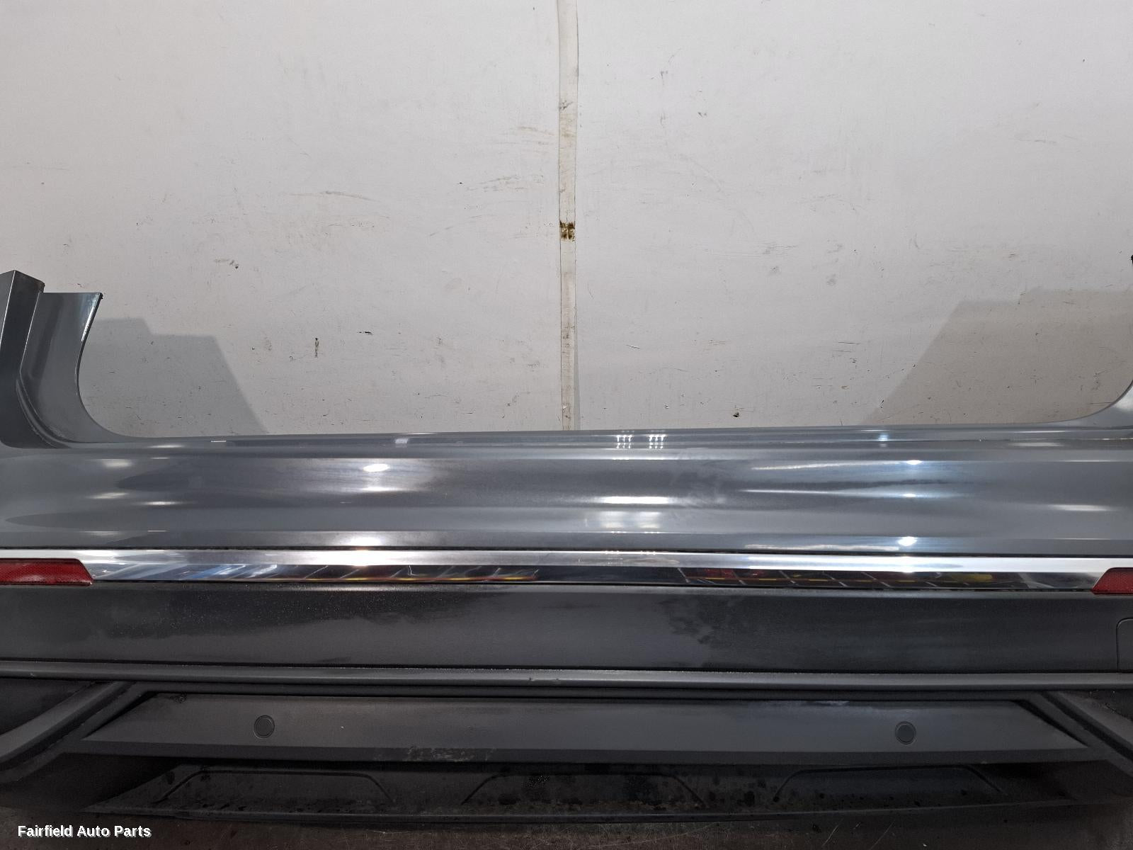 2021-2024 Volkswagen Tiguan Rear Bumper