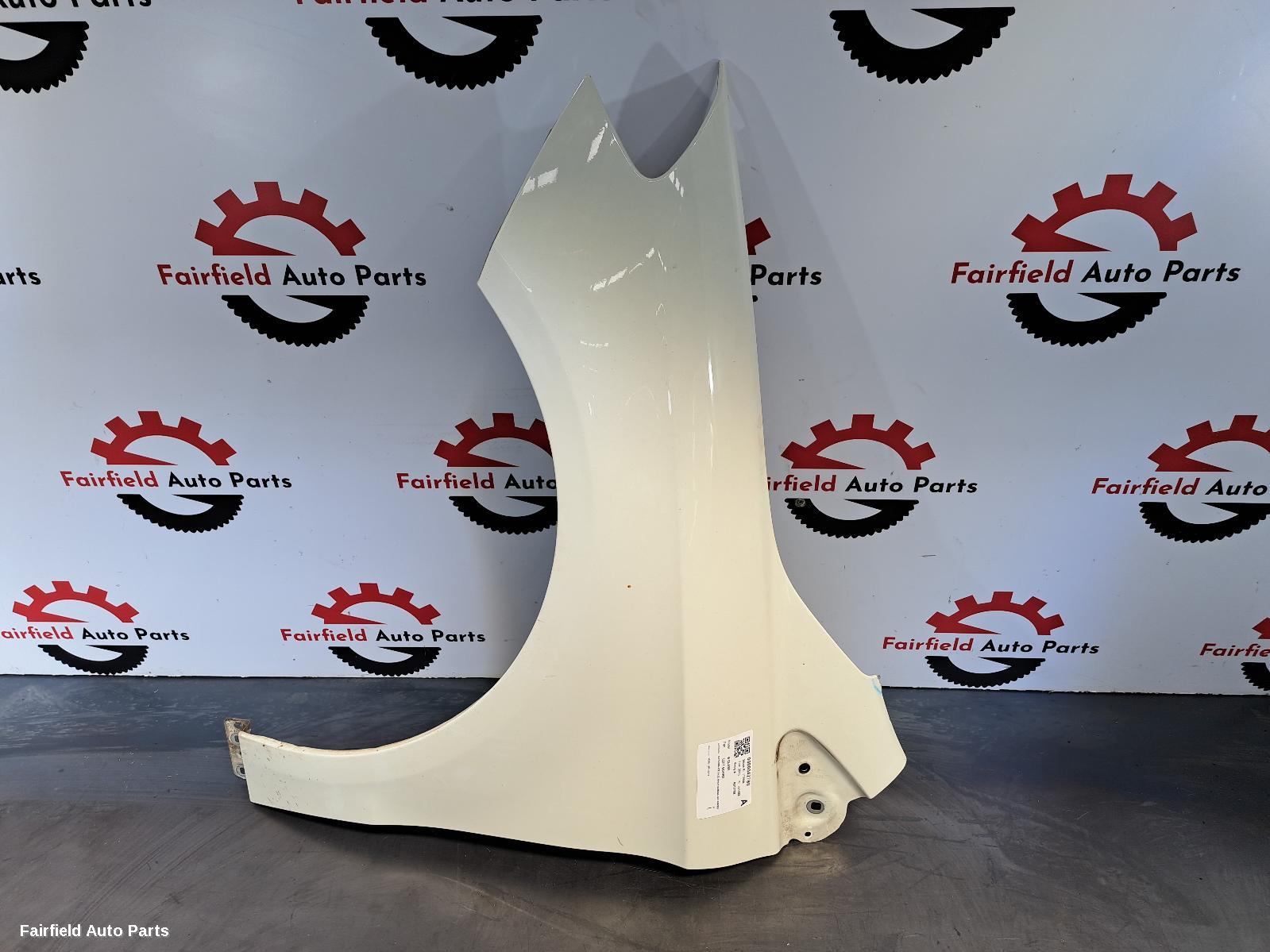 2011-2019 Mercedes B Class Left Guard