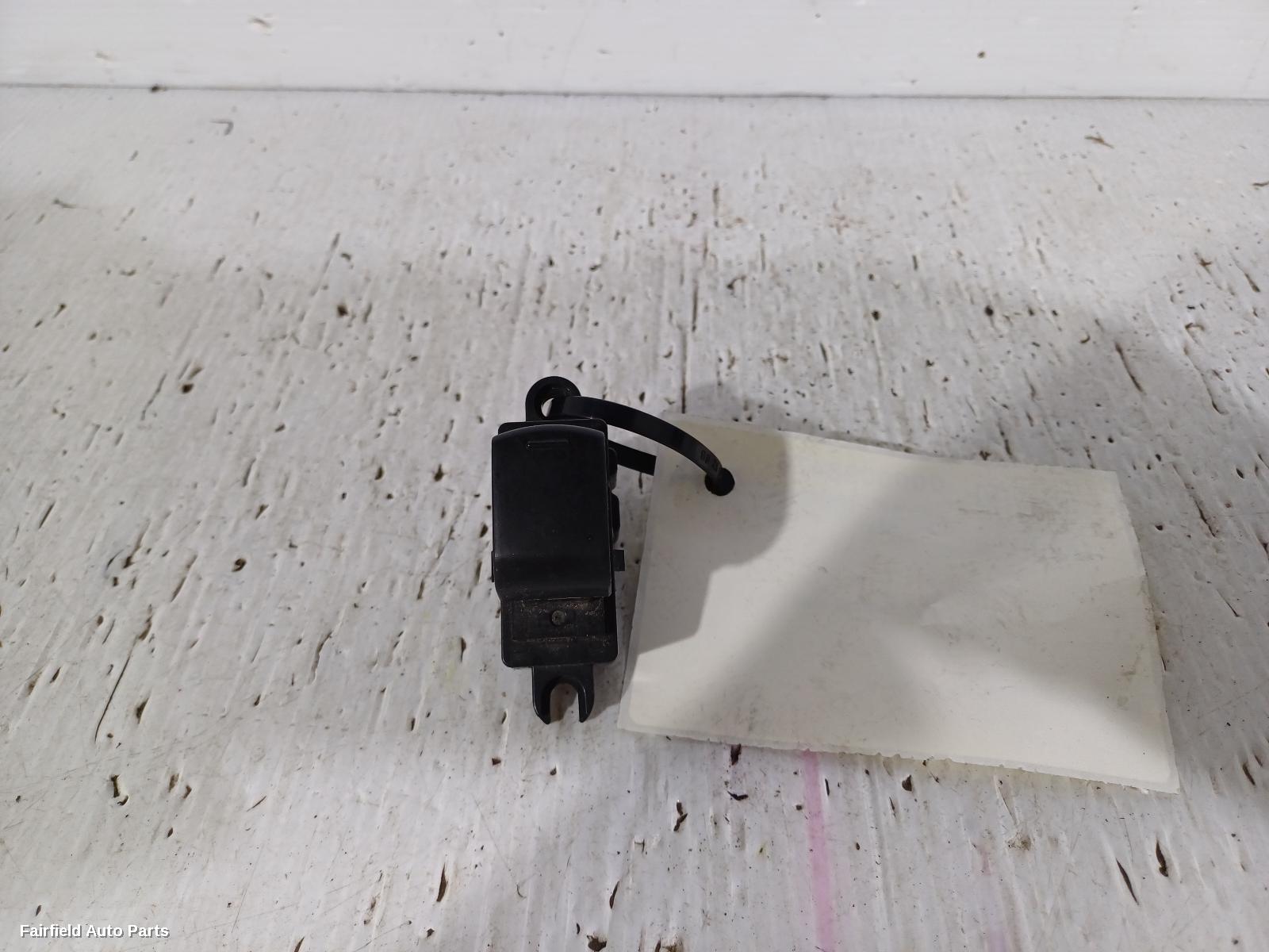2007-2014 Nissan Dualis Pwr Dr Wind Switch