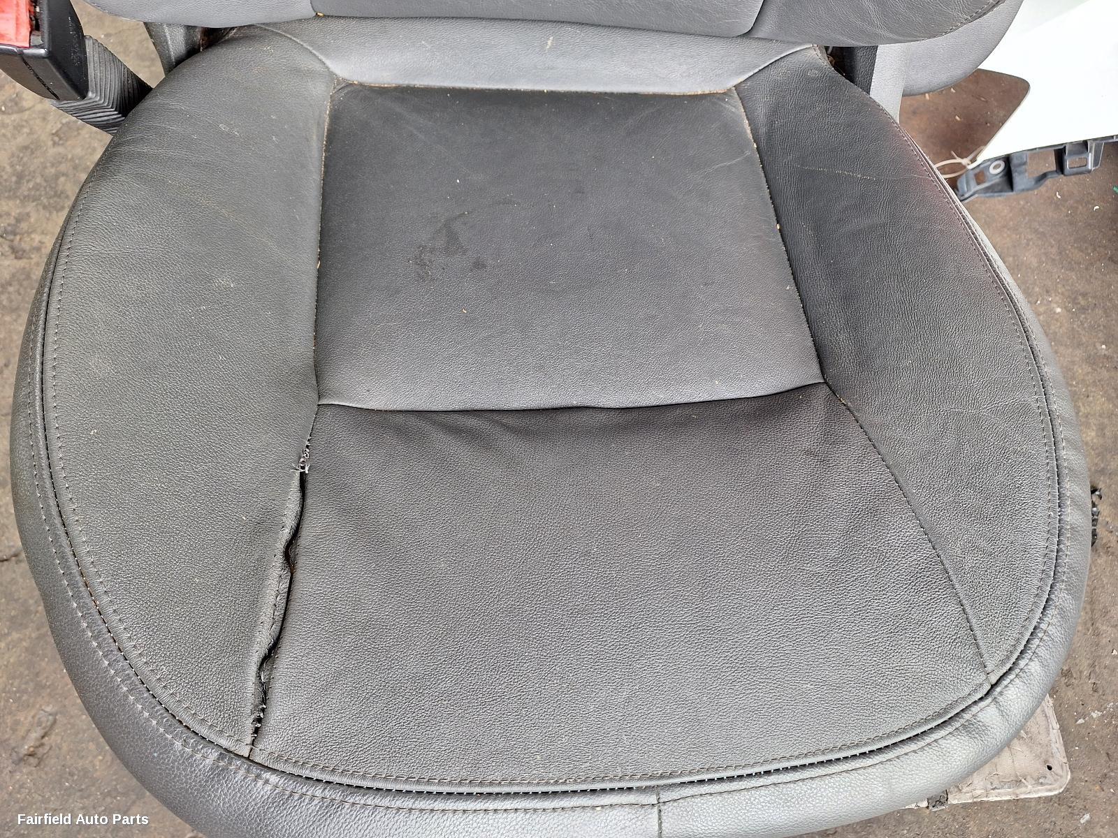 2006-2013 Holden Commodore Front Seat