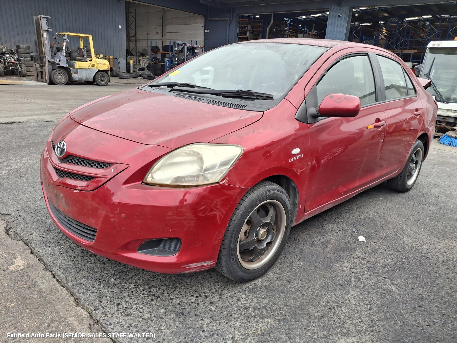 2006-2016 Toyota Yaris Washer Bottle