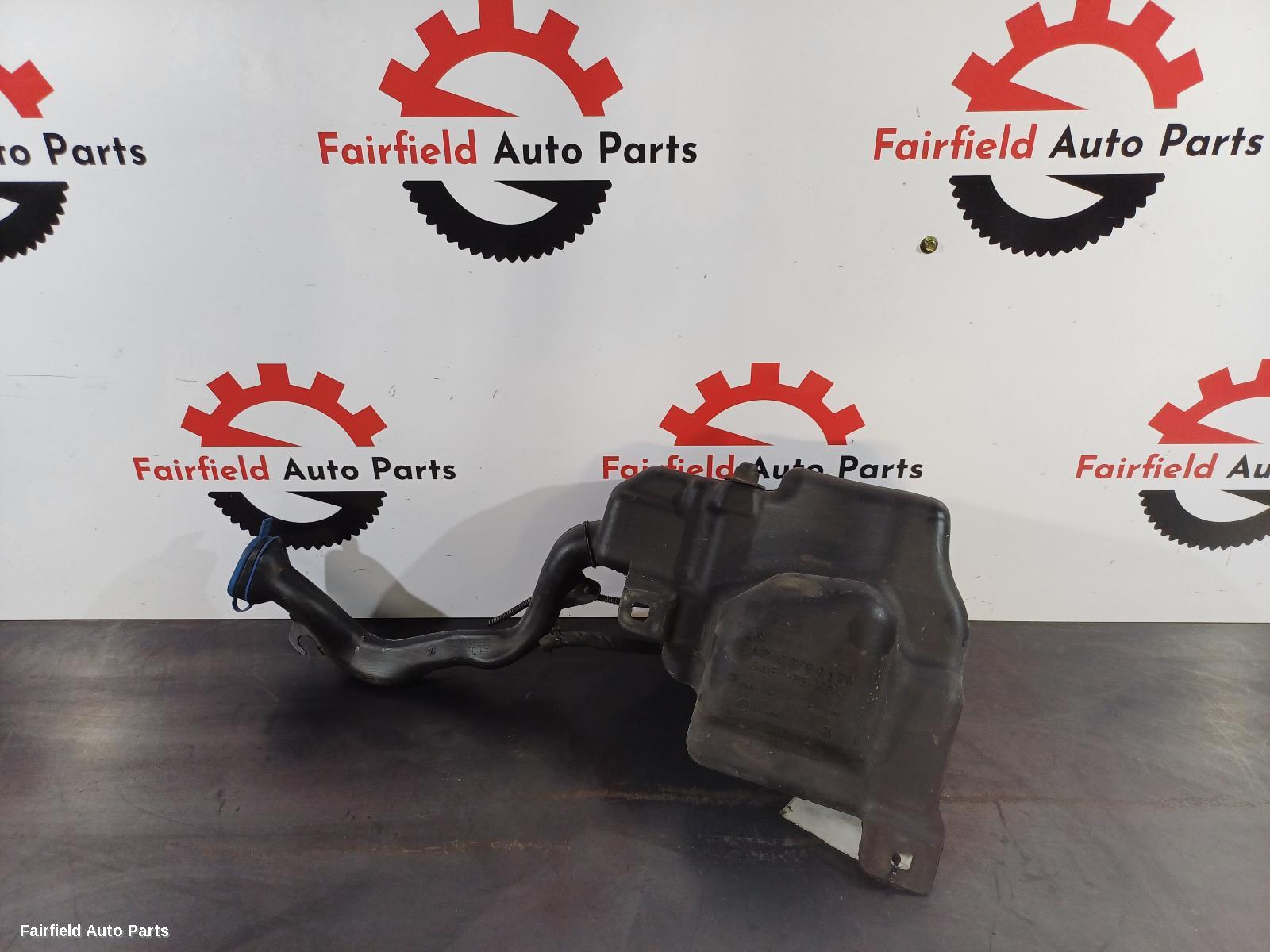2017-2020 Mercedes Gla Class Washer Bottle
