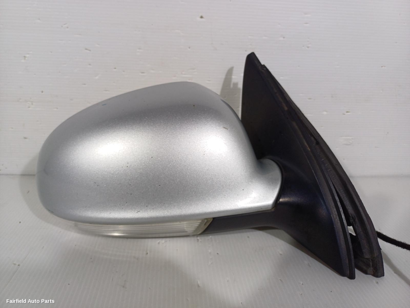2009-2013 Volkswagen Golf Right Door Mirror