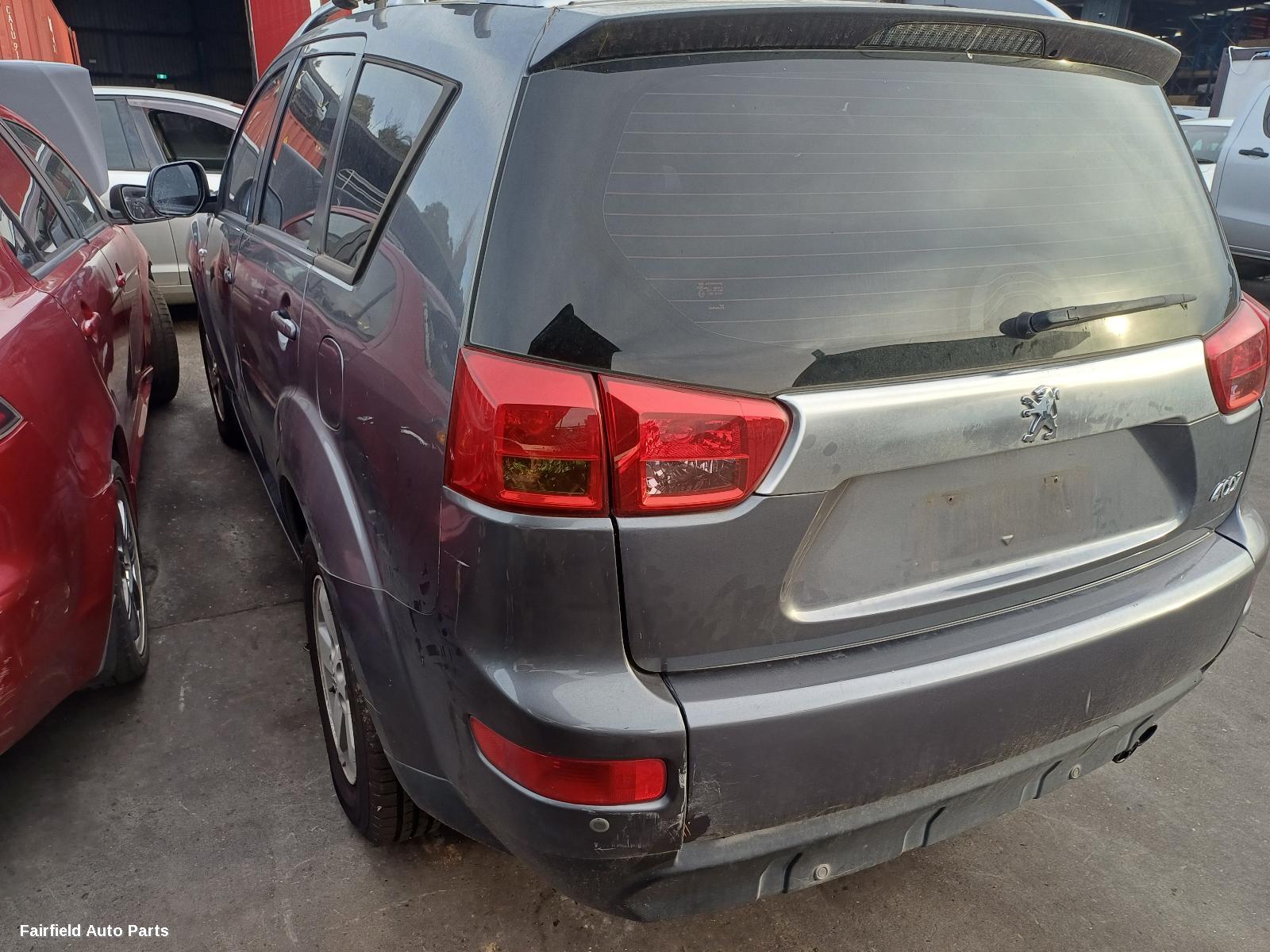 2009-2013 Peugeot 4007 Right Front Door