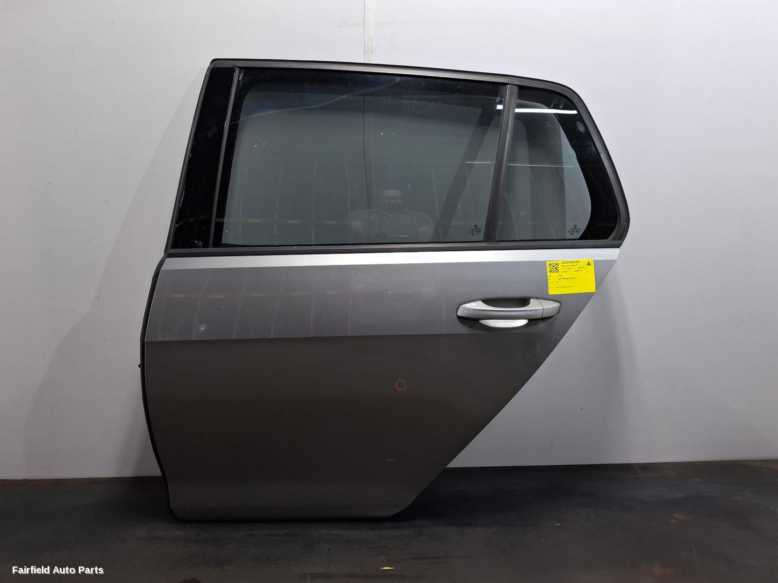 2012-2020 Volkswagen Golf Left Rear Door Sliding
