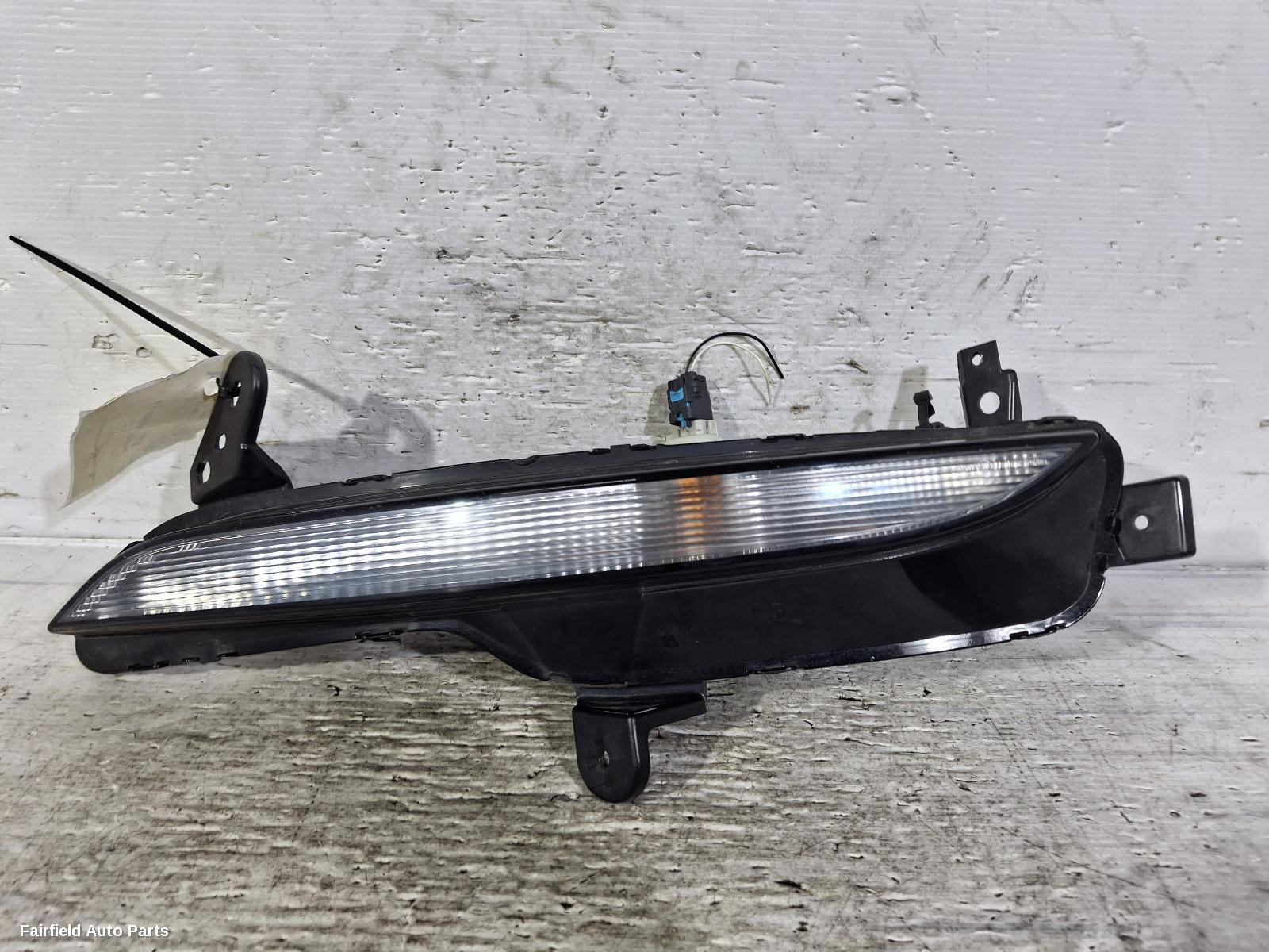2016-2020 Renault Megane Right Indicator Fog Side