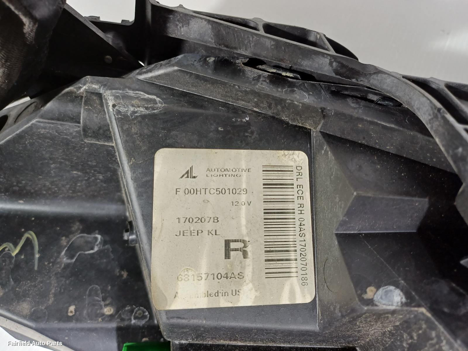 2014-2018 Jeep Cherokee Right Indicator Fog Side