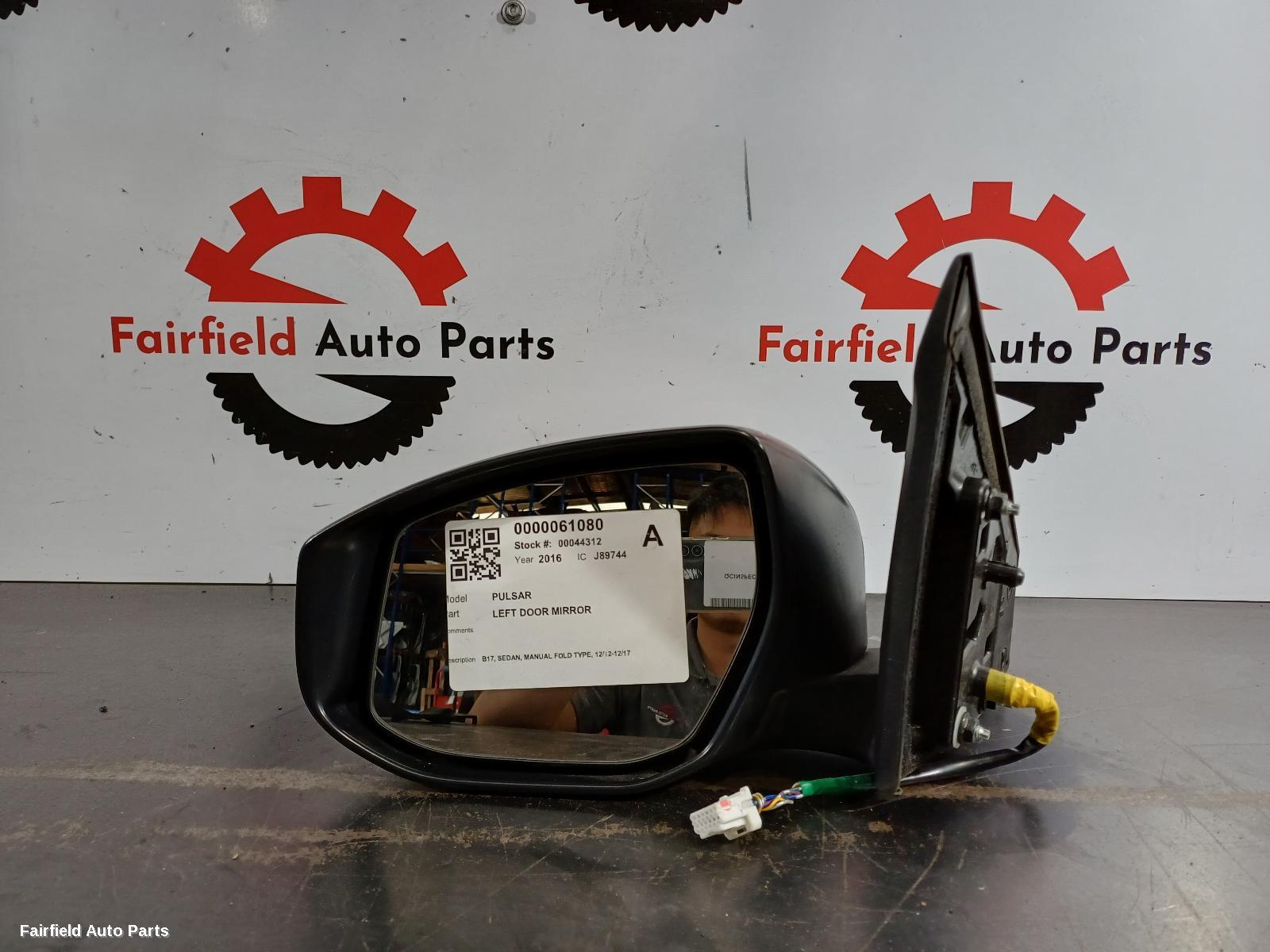 2012-2017 Nissan Pulsar Left Door Mirror