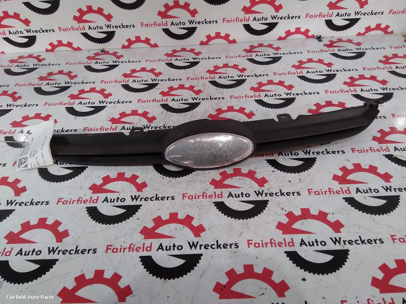 2008-2013 Ford Fiesta Grille