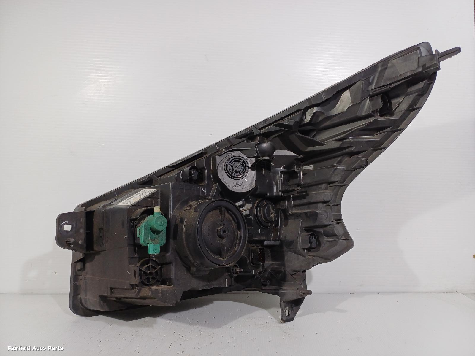 2015-2021 Renault Trafic Right Headlamp