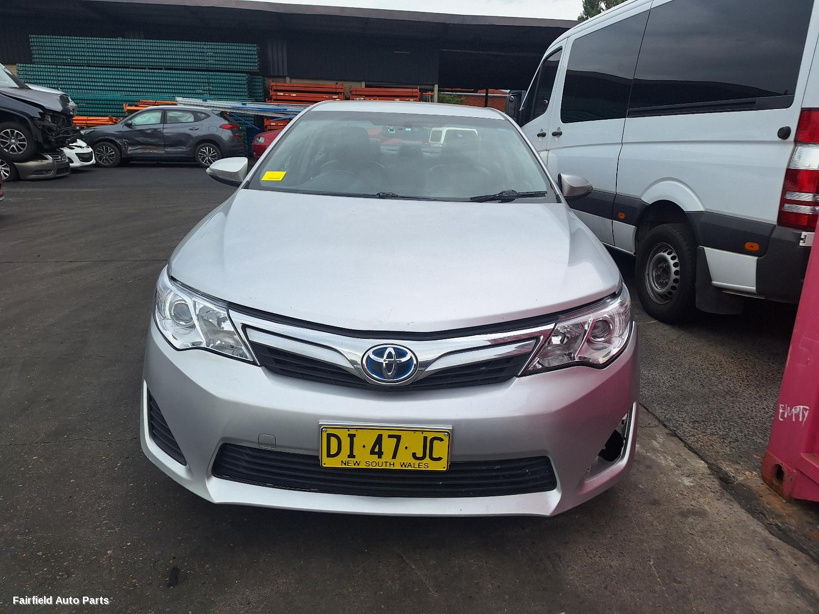 2011-2015 Toyota Camry Rear Garnish
