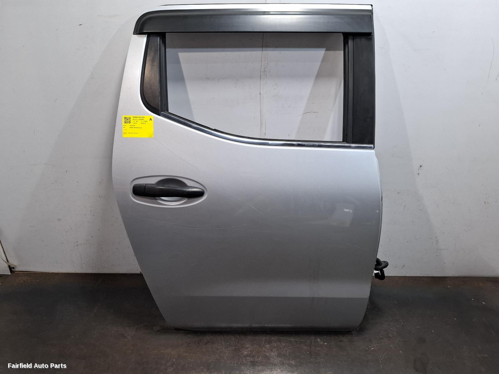 2015-2025 Nissan Navara Right Rear Door Sliding